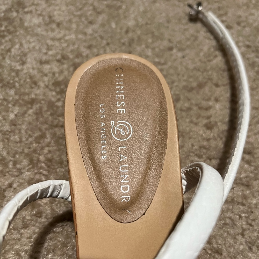 Worn Only Once To An Oscar’s After Party - image 5